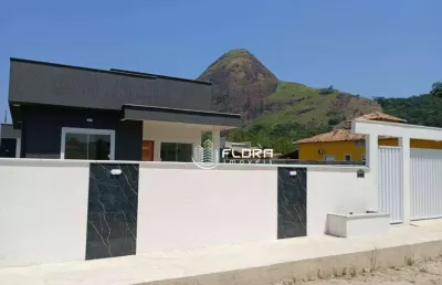 Casa com 2 quartos, sendo 1 suíte, com churrasqueira, com 72 m² , à venda por r$ 420.000 - maricá/rj