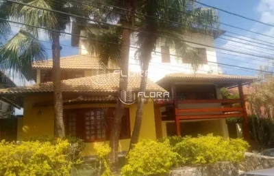 Casa com 3 dormitórios à venda, 600 m² por r$ 2.100.000,00 - piratininga - niterói/rj