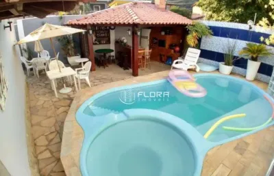 Casa com 3 dormitórios à venda, 250 m² por r$ 940.000,00 - itaipu - niterói/rj