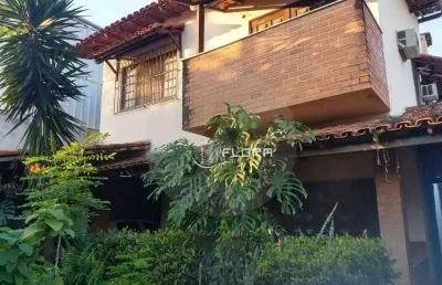 Casa com 4 dormitórios à venda, 500 m² por r$ 1.300.000,00 - itaipu - niterói/rj