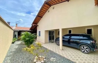 Casa e prédio com 6 apartamentos por r$ 2.350.000 - machados - navegantes/sc