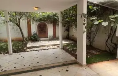 Casa em condomínio para locação em barueri, residencial tamboré, 4 dormitórios, 1 suíte, 2 banheiros, 2 vagas