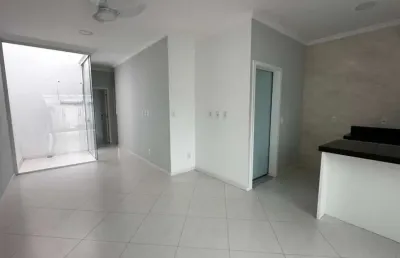 Apartamento para venda em cabo frio, vila do pero, 3 dormitórios, 1 suíte, 2 banheiros, 2 vagas