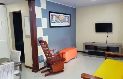 Casa em condomínio para locação em cabo frio, braga, 2 dormitórios, 2 banheiros, 1 vaga