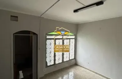 Casa para alugar ou vender com 260m 6 quartos e 1 vaga no bosque da saúde