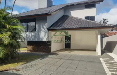 Casa em condomínio fechado com 3 quartos à venda na rua hélio firmo caetano, 91, dom bosco, itajaí por r$ 2.800.000