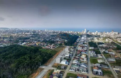 Apartamento com 2 quartos à venda na rua do príncipe, itacolomi, balneário piçarras por r$ 422.670