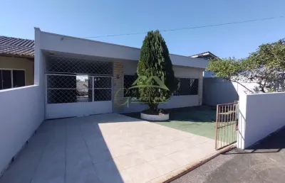 Casa com 3 quartos para alugar na vicente candido pereira, 51, são roque, itajaí por r$ 4.500