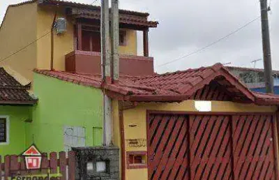 Sobrado mobiliado individual com piscina  2 dormitórios à venda, 130 m² por r$ 430.000 itaoca  mongaguá/sp