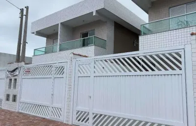 Sobrado individual  novo alto padrão perto da obramax  com 3 suítes à venda por r$ 650.000  tude bastos (sítio do campo)  praia grande sp