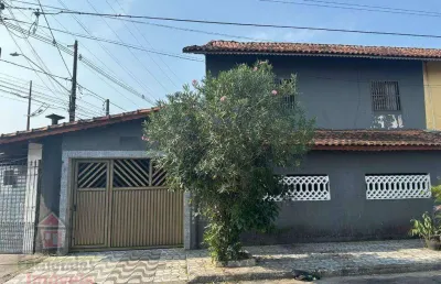 Sobrado com 2 dormitórios sendo 1 suíte à venda por r$ 299.000 - maracanã - praia grande/sp