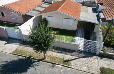 Casa com 3 quartos para alugar na rua dos bandeirantes, 295, guabirotuba, curitiba, 90 m2 por r$ 2.700