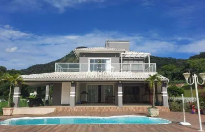 Casa com 5 quartos, piscina, área gourmet, 341 m² construído - ubatiba - maricá/rj