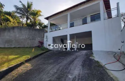 Excelente casa em condomínio próximo ao centro de marica