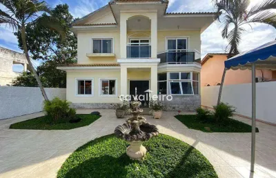Suíte com dois banheiros, você já viu? parece casa dos eua, mas fica em itaipuaçu c/ área gourmet!
