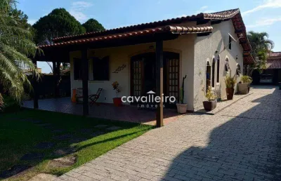 Casa encantadora a 600m da praia de itaipuaçu. com 4 qts, piscina e área gourmet - jd. atlântico oeste!