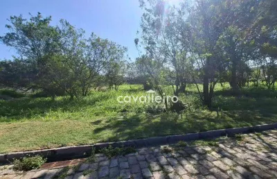 Lote em condomínio de alto padrão, perto do centro de maricá.