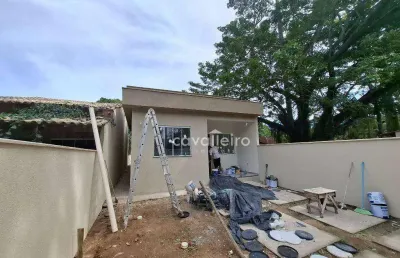 Casa com 2 dormitórios à venda, 77 m² por r$ 380.000,00 - condado de maricá - maricá/rj