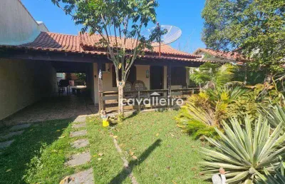 Casa com 3 quartos, junto ao comércio, por r$ 400.000 - jaconé - saquarema/rj