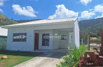 Casa com 3 dormitórios à venda, 105 m² por r$ 510.000,00 - são josé de imbassai - maricá/rj