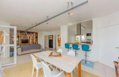 Apartamento com linda vista - 129m², 3 suítes + 4 vagas +deposito!