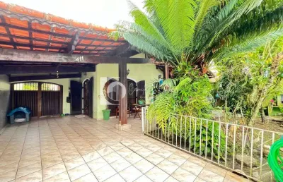 Casa isolada 3 dorms com piscina e edícula, flórida
