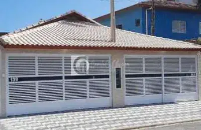 Casa 100 metros da praia 2 dorm maracanã, praia grande,