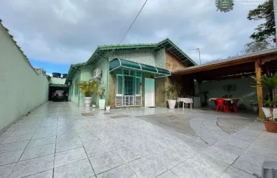 Casa isolada com 3 dormitórios à venda, 180 m² por r$ 1.200.000 - canto do forte - praia grande/sp
