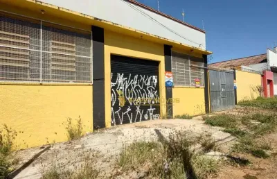Barracão / Galpão / Depósito com 2 salas para alugar na Rua Taquari, Chácaras Pietraróia, Londrina