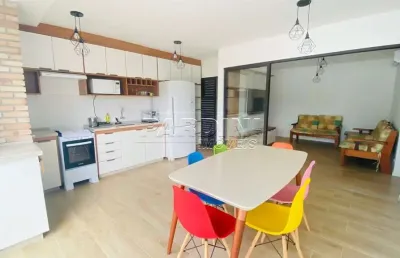 Lindo apartamento com 2 dormitórios e varanda gourmet na praia do itaguá em ubatuba!