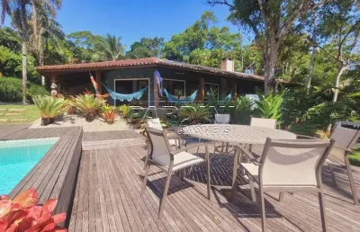 Excelente casa em condomínio com vista para o mar na praia do pulso em ubatuba!