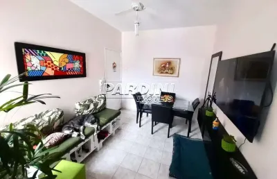 Oportunidade no itaguá com 2 dormitórios 600 metros da orla da praia!