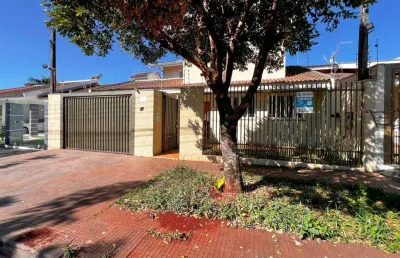 Sobrado com 310.71 m² e 5 quartos à venda no residencial moreschi - maringá