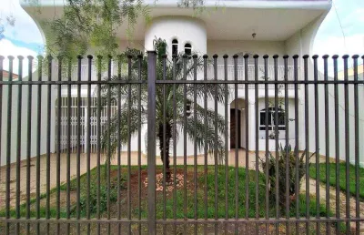 Sobrado com 241.8 m² e 4 quartos à venda no jardim américa - maringá