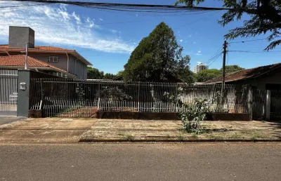 Terreno à venda na Rua Santo Antônio, 440, Zona 07, Maringá