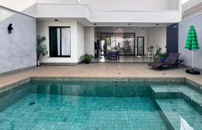 Casa à venda em maringá, jardim monções, com 3 suítes, com 247.53 m²