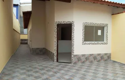 Casa para venda em itanhaém, suarão, 2 dormitórios, 1 suíte, 1 banheiro, 2 vagas