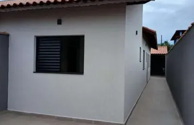 Casa para venda em itanhaém, tupy, 2 dormitórios, 1 suíte, 1 banheiro, 2 vagas