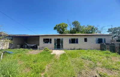 Casa à venda na Av. Marginal 2, 11464, Balneário Gaivota, Itanhaém