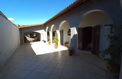 Casa para venda em itanhaém, gaivota, 4 dormitórios, 1 suíte, 2 banheiros, 4 vagas