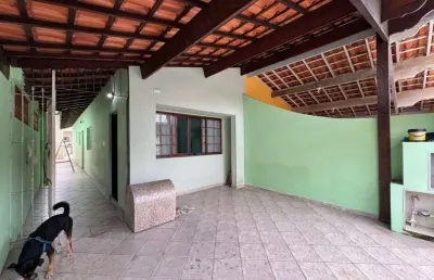 Casa para venda em mongaguá, pedreira, 4 dormitórios, 2 suítes, 1 banheiro, 2 vagas