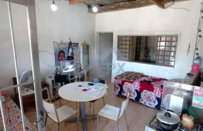 Casa para venda em itanhaém, jardim jamaica, 2 dormitórios, 2 suítes, 1 banheiro, 8 vagas