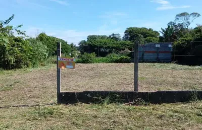 Terreno à venda no Balneário Josedy, Peruíbe 