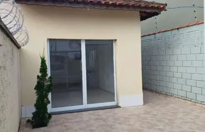 Casa para venda em itanhaém, tupy, 2 dormitórios, 2 banheiros, 1 vaga