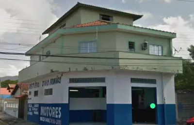 Casa alto padrão para venda em peruíbe, centro, 4 dormitórios, 1 suíte, 3 banheiros, 1 vaga