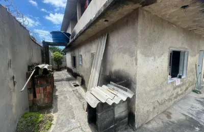 Casa para venda em itanhaém, jardim umuarama, 2 dormitórios, 1 suíte, 1 banheiro, 6 vagas