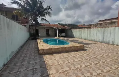 Casa para venda em itanhaém, tupy, 1 dormitório, 1 suíte, 1 banheiro, 8 vagas