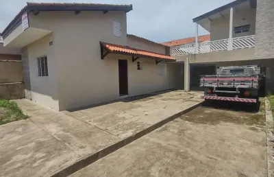 Casa para venda em itanhaém, jardim suarão, 3 dormitórios, 2 suítes, 1 banheiro, 4 vagas
