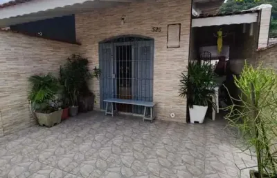 Casa para venda em mongaguá, itaóca, 2 dormitórios, 1 suíte, 2 banheiros, 2 vagas