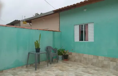 Casa para venda em itanhaém, tupy, 2 dormitórios, 1 suíte, 1 banheiro, 2 vagas